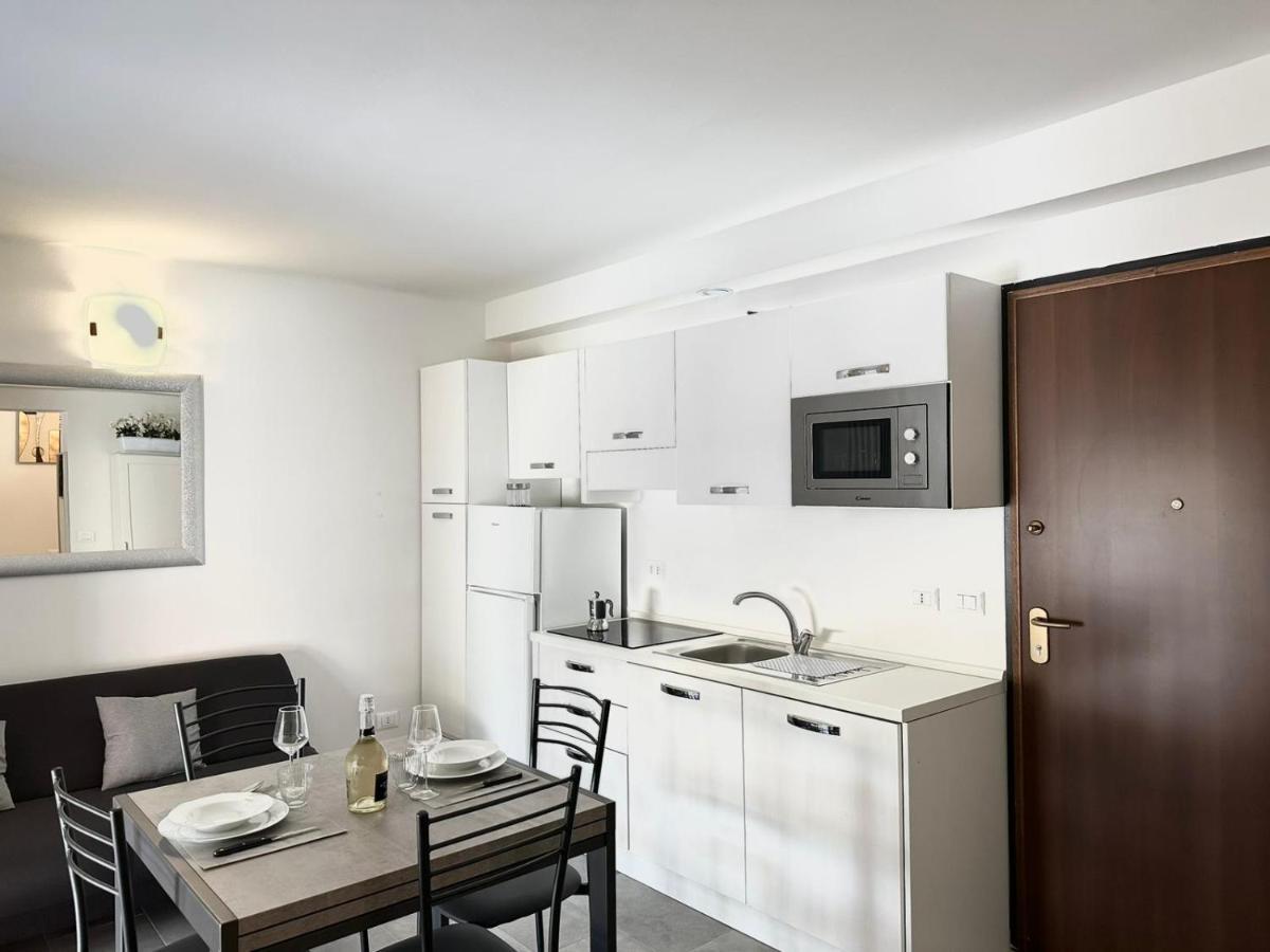 Apartament Sky Loft Airport - Modern Apt 1St Floor Bolonia Zewnętrze zdjęcie