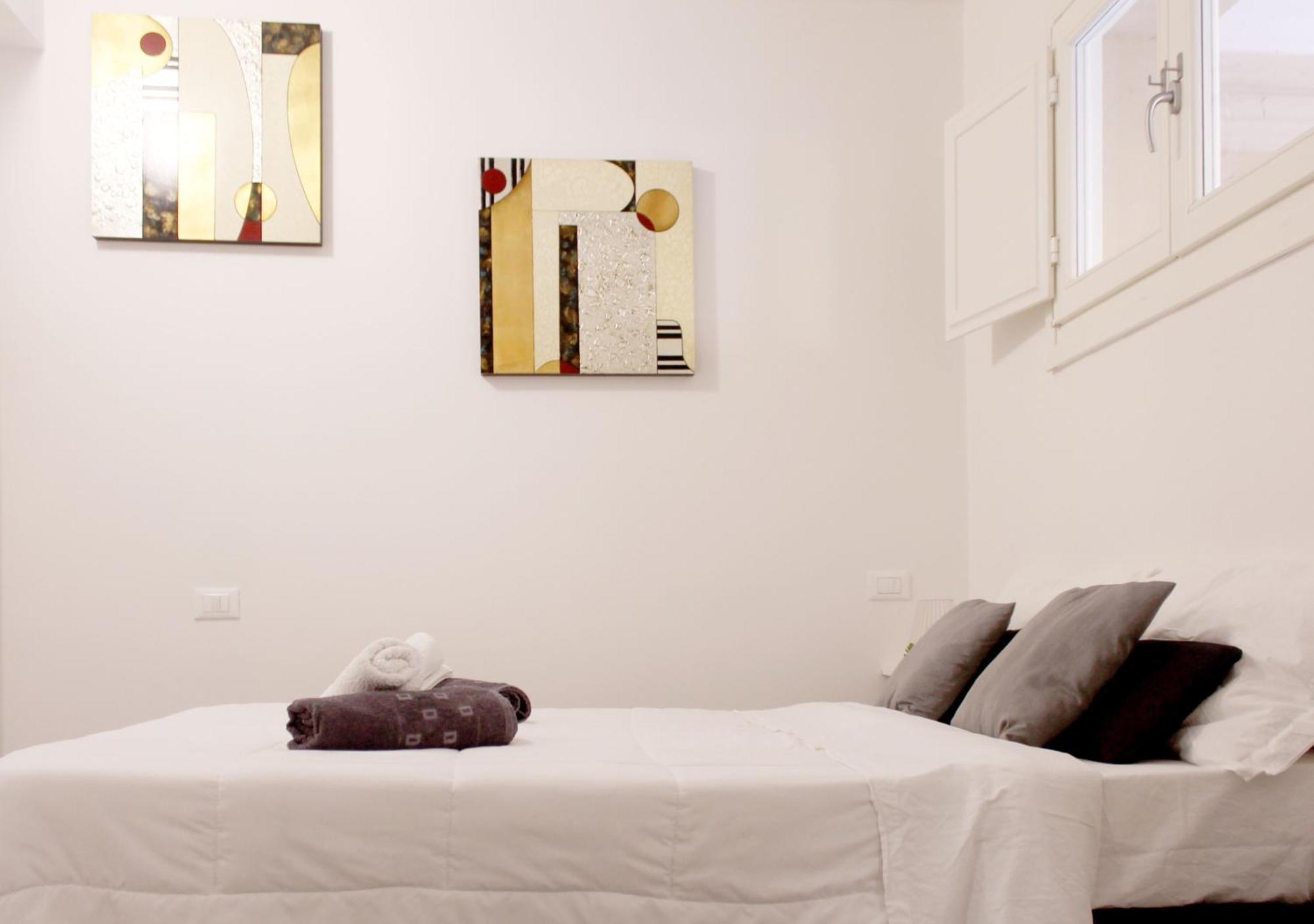 Apartament Sky Loft Airport - Modern Apt 1St Floor Bolonia Zewnętrze zdjęcie